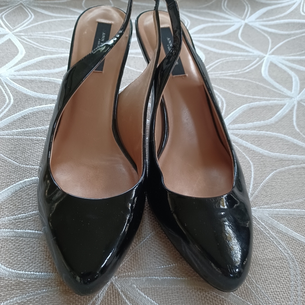 Ann Taylor Patent Leather Kitten Heels